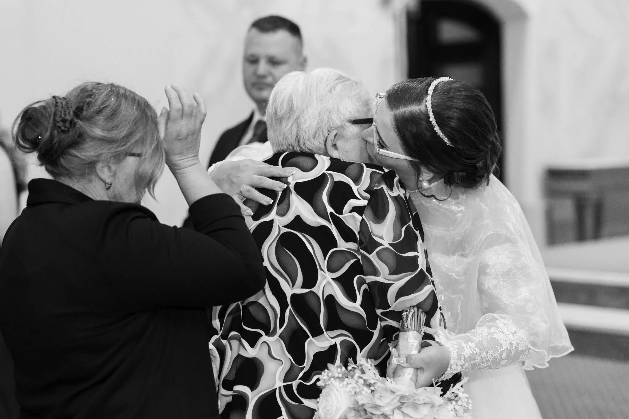 Crkvena ceremonija vjenčanja — fotografija 12